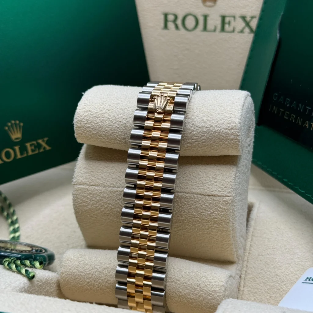 RLX Datejust m278273-0023/0024 31mm Black Mother-of-Pearl Dial Stainless Steel and Yellow Gold Oyster Watch