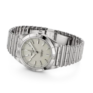 Breitling Chronomat Automatic 36mm Victoria Beckham A103801A1G1A1
