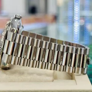 RLX Day-Date "President" 40mm White Gold Black Index Dial - 228239