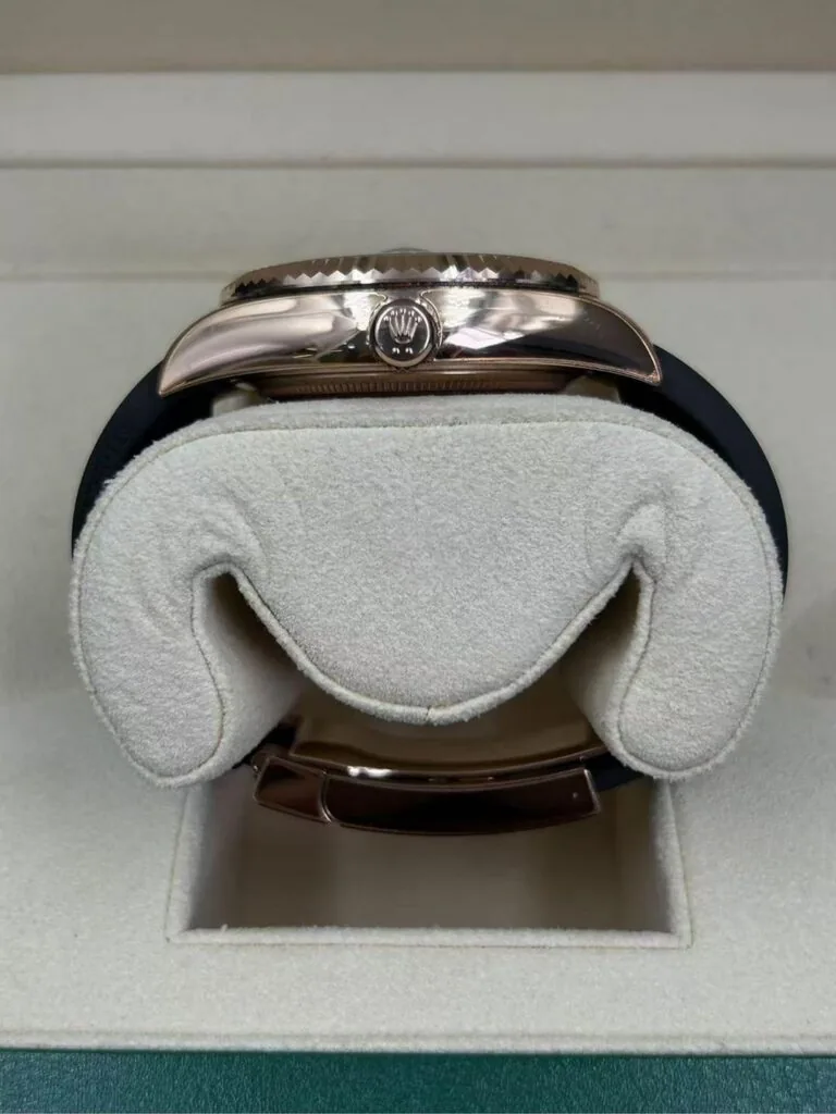 RLX Sky-Dweller 42mm Rose Gold White Dial Oysterflex - 336235