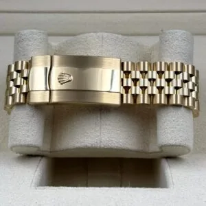 RLX Sky-Dweller 42mm 336938-0001/0004 Yellow Gold Champagne Dial Jubilee