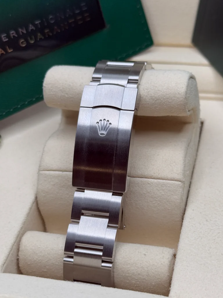 RLX Oyster Perpetual 41mm 124300-0001 Stainless Steel Silver Index Dial Watch