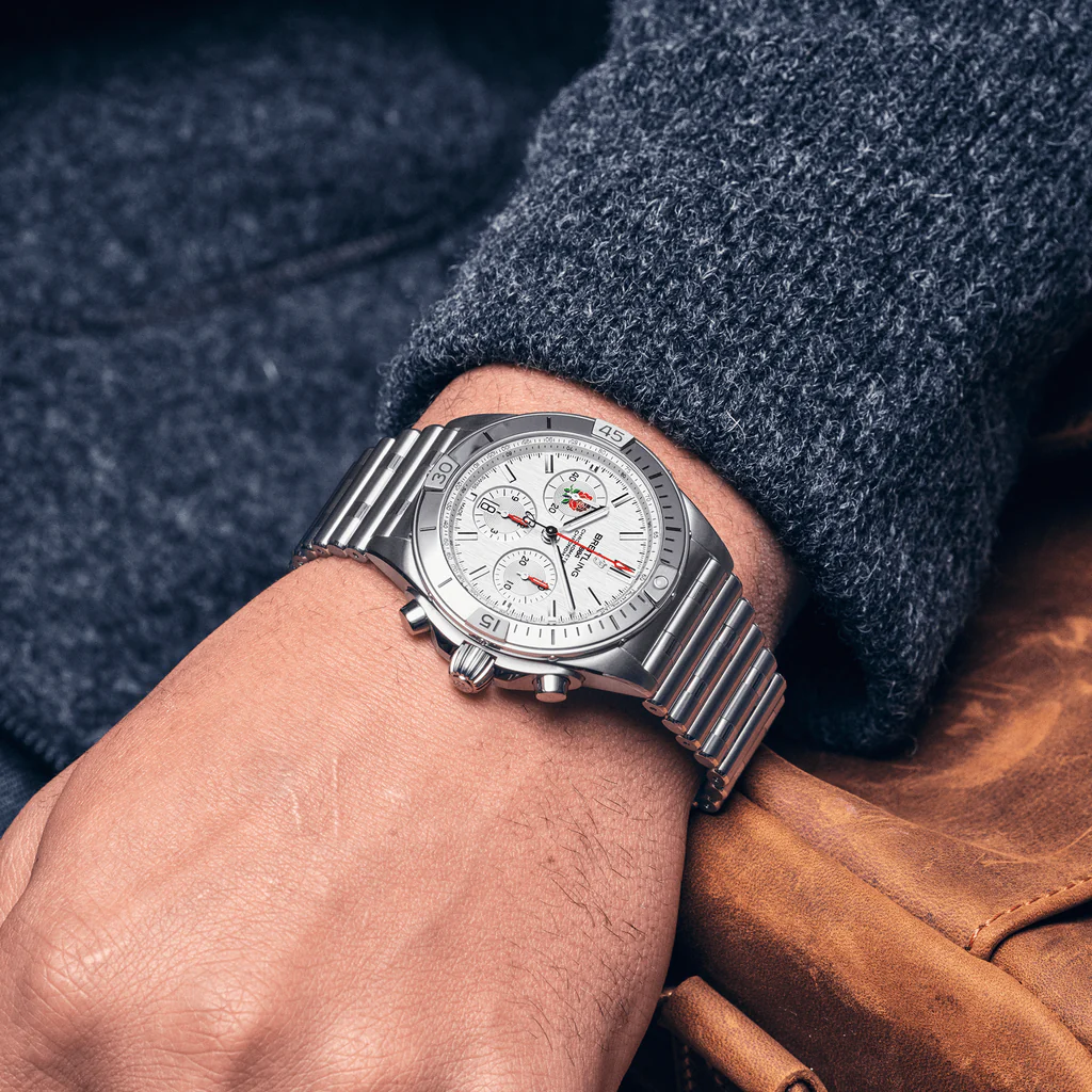 Breitling Chronomat B01 42 Six Nations England AB0134A71A1A1