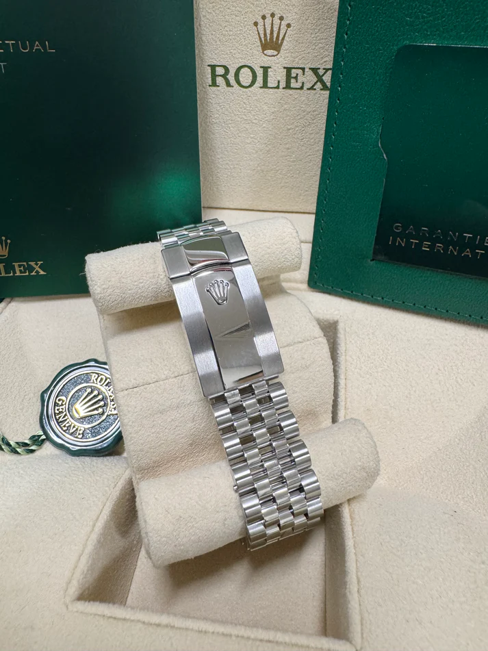RLX Datejust 36mm 126234 Mother of Pearl Diamond Dial Oyster Stainless Steel