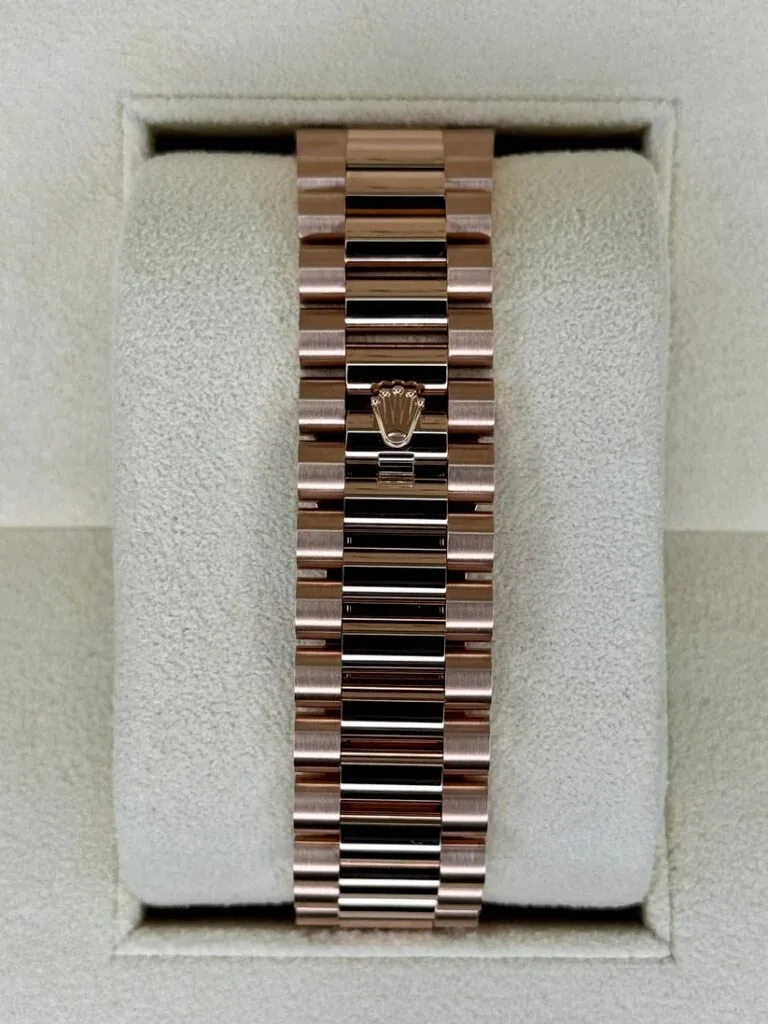 RLX Day-Date "President" 40mm Everose Gold Mother of Pearl Diamond Baguette Dial - 228235