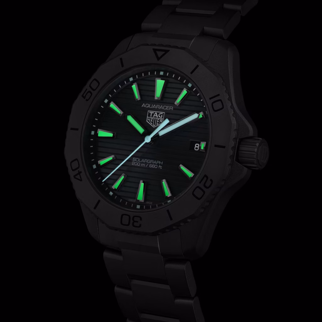 TAG Heuer Aquaracer Professional 200 Solargraph 40mm Mens Watch Titanium WBP1180.BF0000