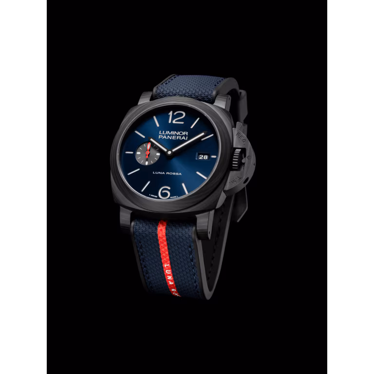 Panerai Luminor Marina Carbotech™ Luna Rossa 44mm PAM01529