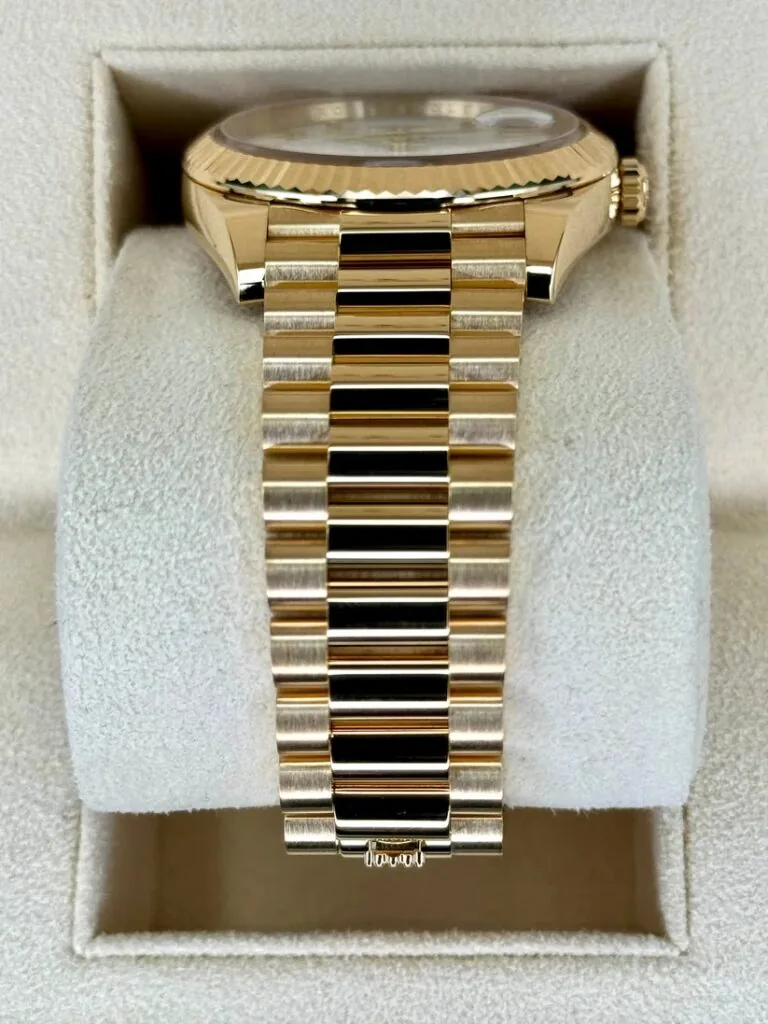 RLX Day-Date "President" 40mm Yellow Gold White Roman Dial - 228238