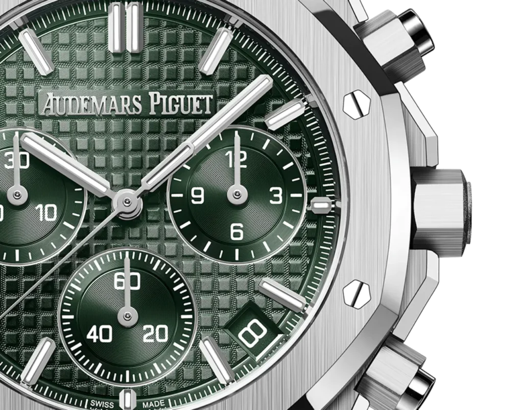 A&P ROYAL OAK Khaki Green Dial CHRONOGRAPH 41mm