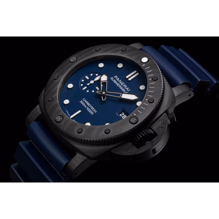 Panerai Submersible QuarantaQuattro Carbotech™ 44mm PAM01232