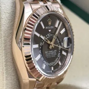 RLX Sky-Dweller 42mm 336935-0004/0008 Rose Gold Rhodium Dial Oyster
