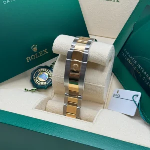 RLX Datejust 41mm 126333 Two-Tone Yellow Gold Fluted Bezel "Wimbledon" Dial Oyster