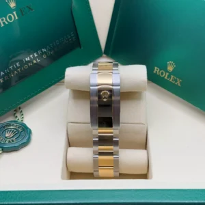 RLX Datejust 36mm 126233 Olive-green Roman Diamond Dial Two-Tone Jubilee Bracelet