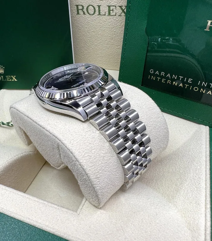 RLX Datejust 36mm 126234 Datejust Aubergine Purple Diamond Roman Oyster Stainless Steel