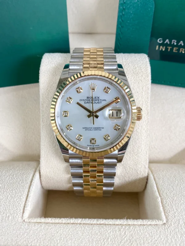 RLX Datejust 36mm 126233 MOP Diamond Dial Jubilee Two-Tone Bracelet Watch