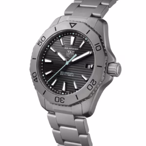 TAG Heuer Aquaracer Professional 200 Solargraph 40mm Mens Watch Titanium WBP1180.BF0000