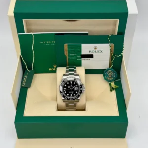 Rolex GMT-Master II 116710LN 40mm