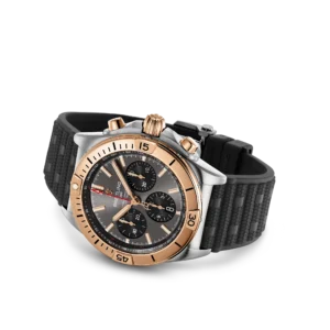 Breitling Chronomat B01 42 UB0134101B1S1