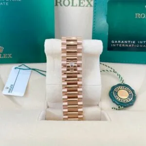 RLX Day-Date "President" 40mm Everose Eisenkiesel Diamond Baguette Dial - 228235