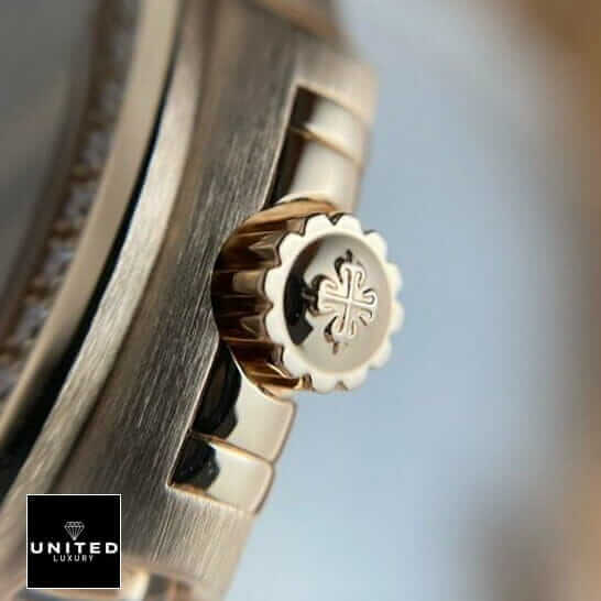 Patek Philippe Nautilus Rose Gold Replica 6 Patek Philippe 7118-1200r-010 Gold Case Replica crown on the patek logo