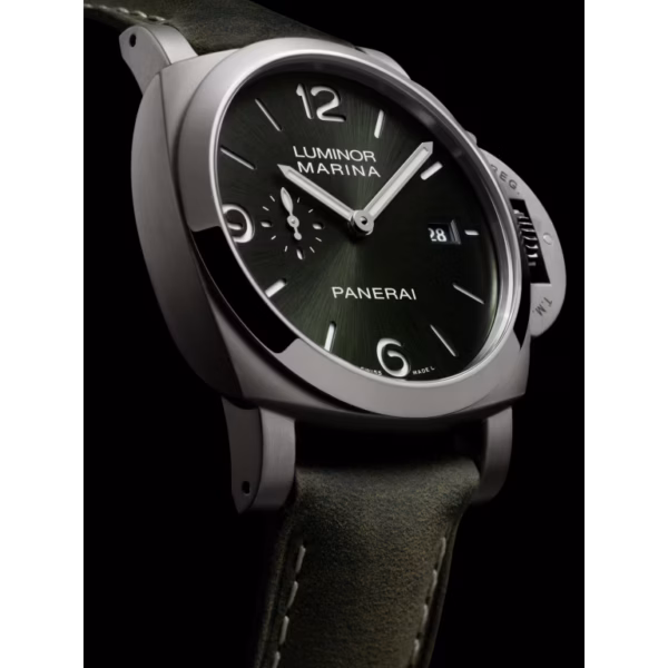 Panerai Luminor Marina Titanio 44mm PAM03325