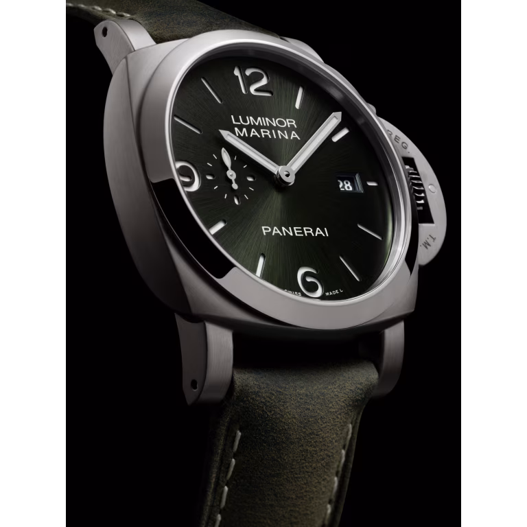 Panerai Luminor Marina Titanio 44mm PAM03325