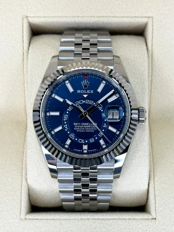 RLX Sky-Dweller 42mm 336934-0005/0006 Stainless Steel Blue Dial Jubilee