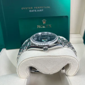 RLX Datejust 36mm 126284 Aubergine Dial Jubilee Bracelet