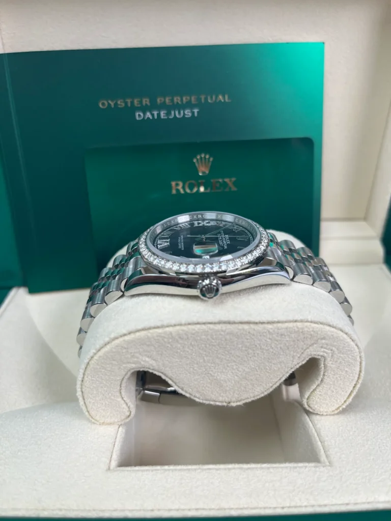 RLX Datejust 36mm 126284 Aubergine Dial Jubilee Bracelet