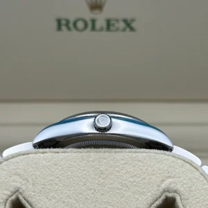 RLX Oyster Perpetual 34mm 124200 Blue Dial Oyster Stainless Steel Bracelet