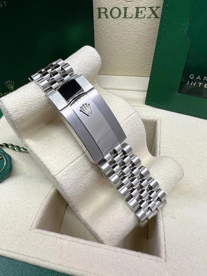 RLX Datejust 36mm 126234 Datejust Aubergine Purple Diamond Roman Oyster Stainless Steel