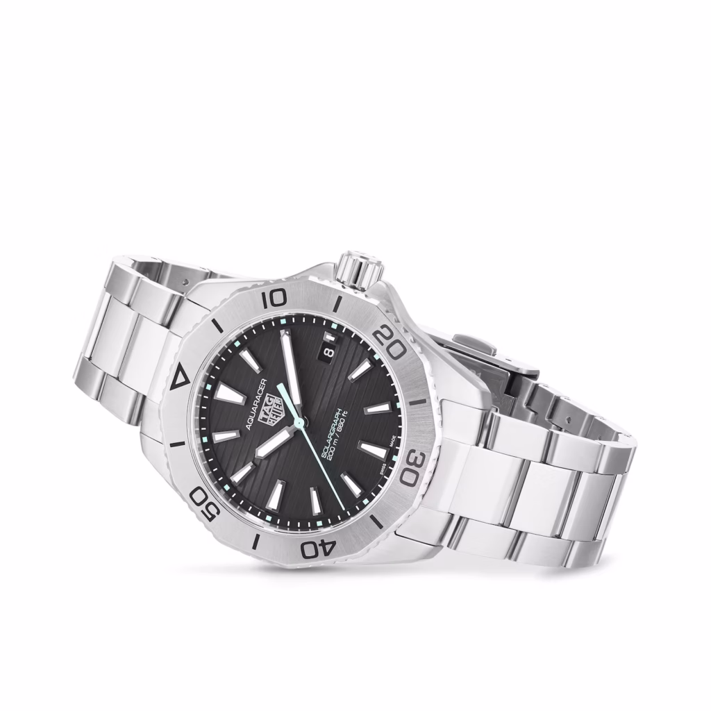 TAG Heuer Aquaracer 200 Professional Solargraph 40mm Mens Watch Black WBP1114.BA0000