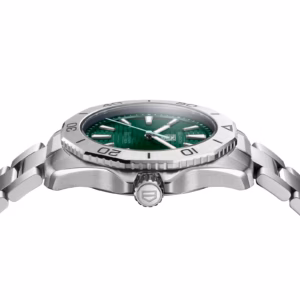 TAG Heuer Aquaracer Professional 200 Solargraph 40mm Mens Watch Green WBP1115.BA0000
