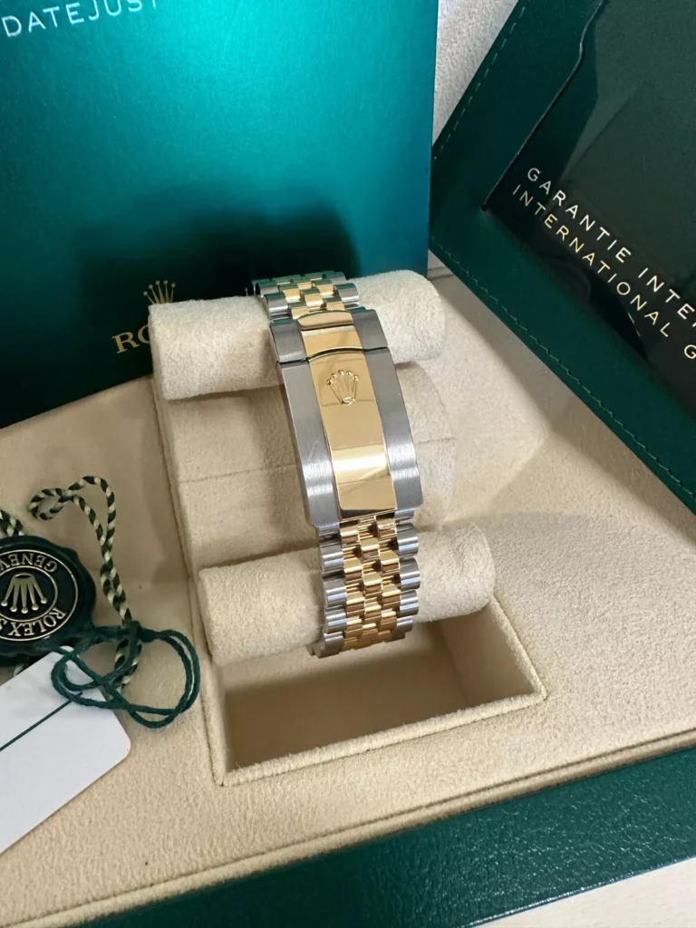 RLX Datejust 36mm 126233 Champagne Palm Motif Diamond Dial and Jubilee Bracelet Watch