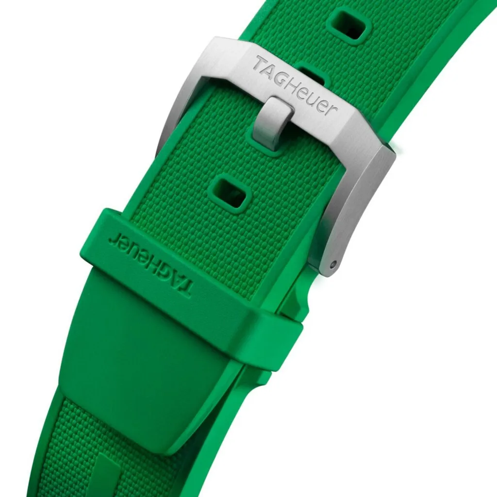 TAG Heuer Formula 1 Quartz Chronograph 200M 43mm Mens Watch Green Rubber CAZ101AP.FT8056