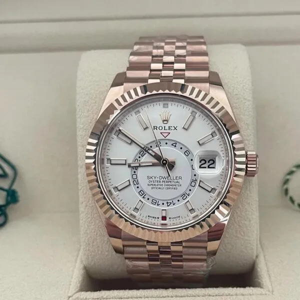 RLX Sky-Dweller 42mm 336935-0003/0007 Rose Gold White Dial Oyster