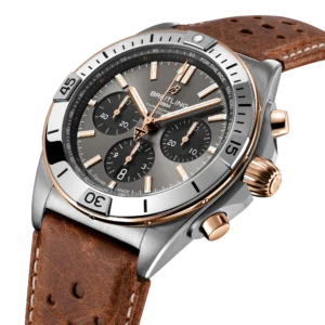 Breitling Chronomat B01 42 Triumph TB0134101M1X1