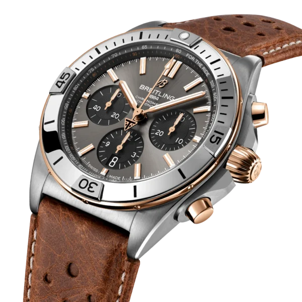 Breitling Chronomat B01 42 Triumph TB0134101M1X1