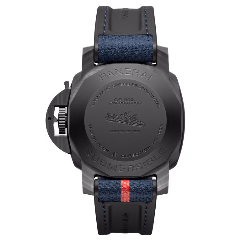 Panerai Submersible Luna Rossa Carbotech™ 42mm PAM01563