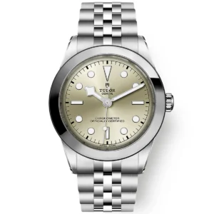 TUDOR Black Bay 39mm Light Champagne Dial Men's Bracelet Watch M79660-0003