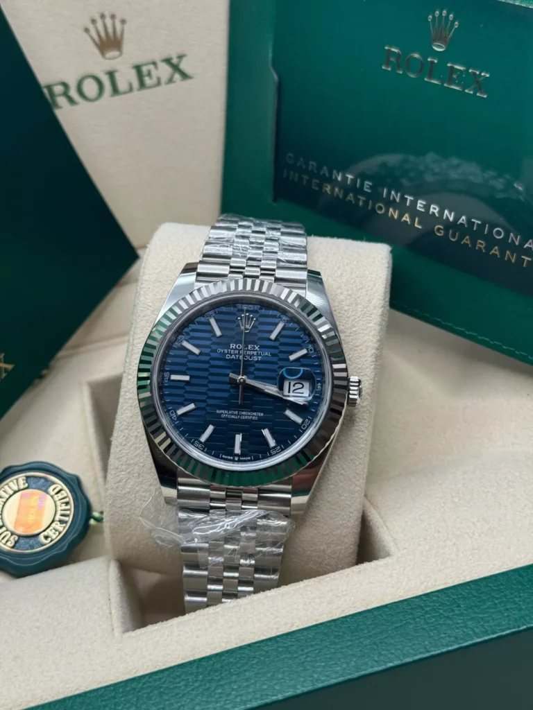 RLX Datejust 41mm Blue Fluted Motif Index Dial Jubilee Bracelet Watch - 126334