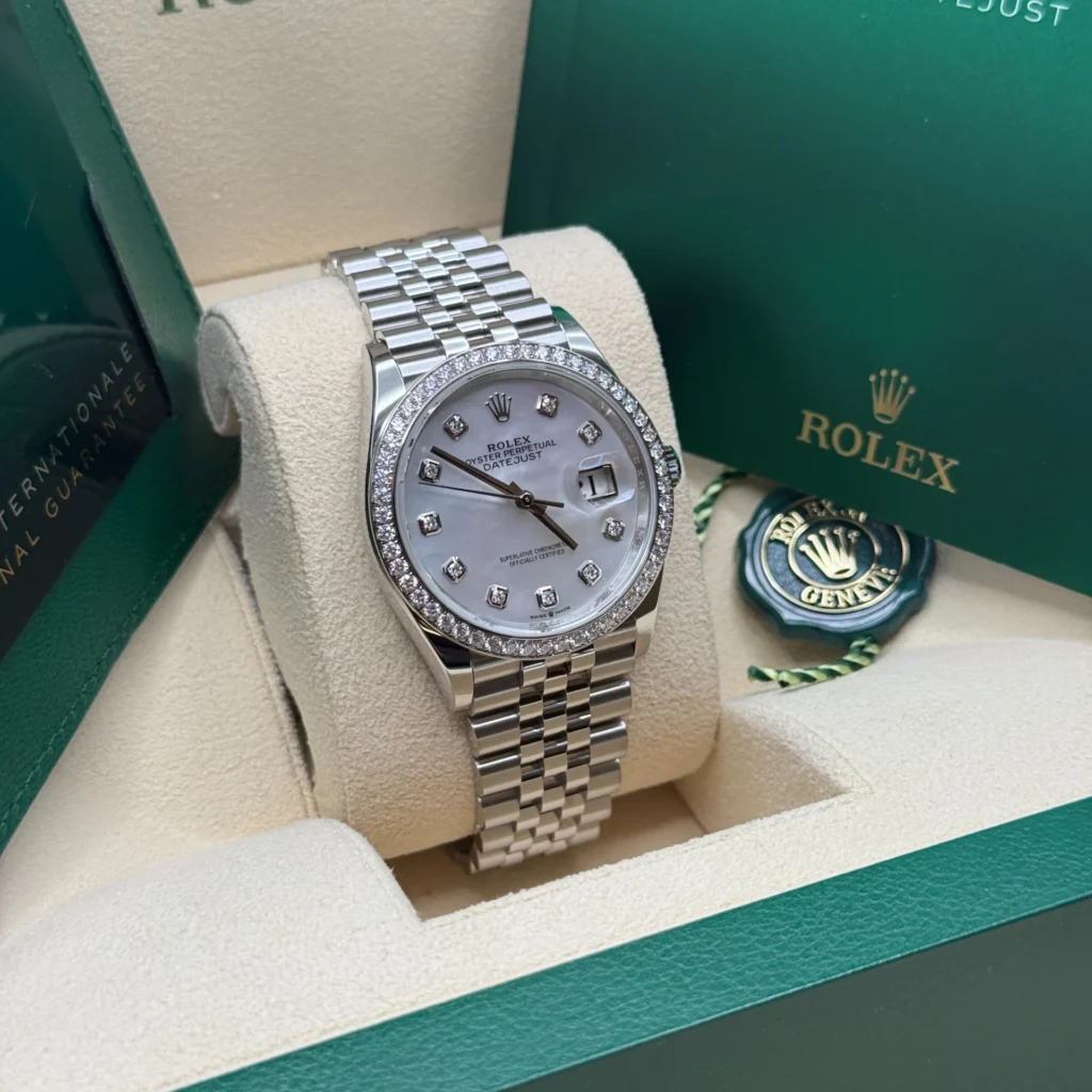 RLX Datejust 36mm 126284 Mother-of-Pearl Dial Oyster Bracelet