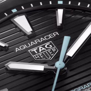 TAG Heuer Aquaracer Professional 200 Solargraph 40mm Mens Watch Titanium WBP1180.BF0000
