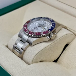 RLX GMT-Master II 40mm 126719BLRO-0002