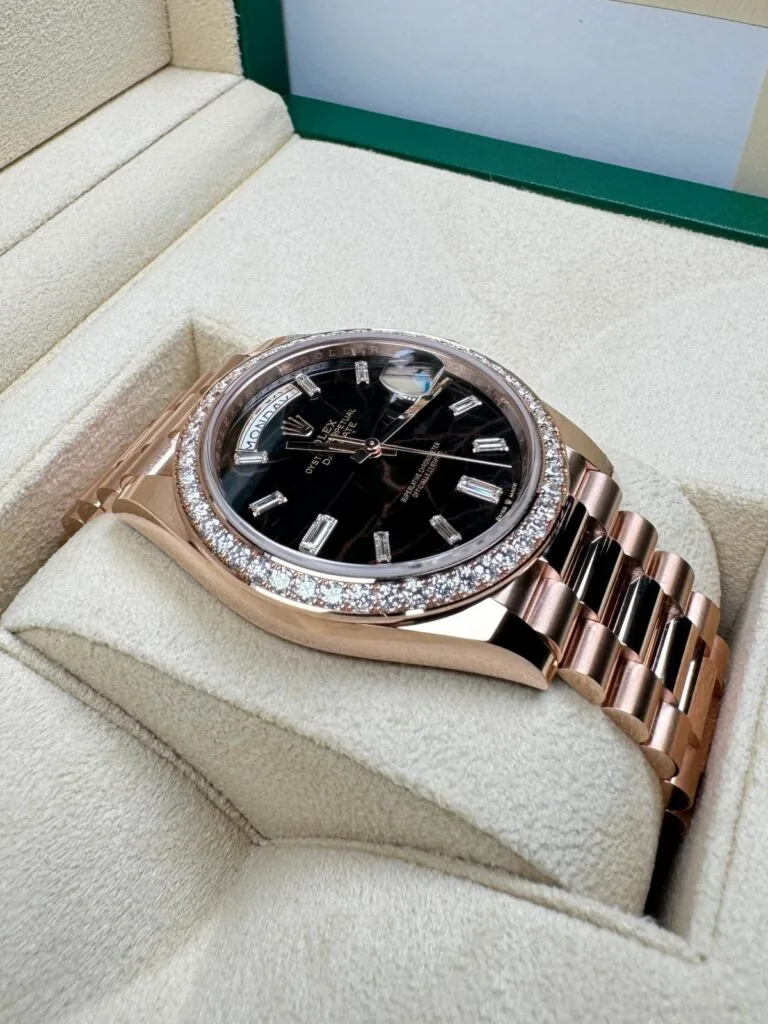RLX Day-Date 40mm Eisenkiesel / Diamonds Dial 228345rbr-0016