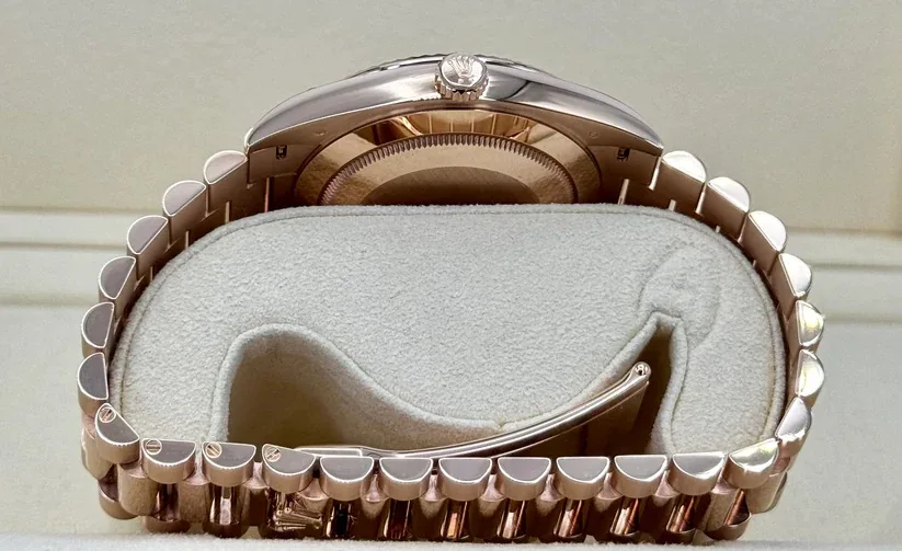 RLX Day-Date "President" 40mm Everose Gold Mother of Pearl Diamond Baguette Dial - 228235