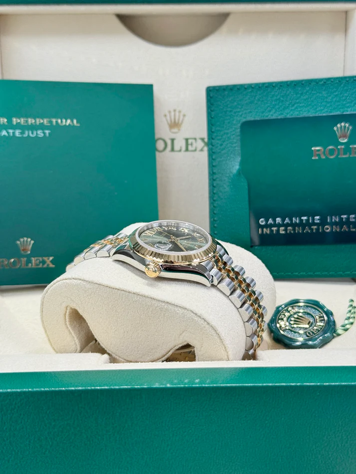 RLX Datejust m278273-0015/0016 31mm Olive Green Dial Stainless Steel and Yellow Gold Oyster Watch
