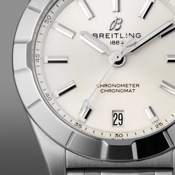 Breitling Chronomat 32mm A77310101A2A1