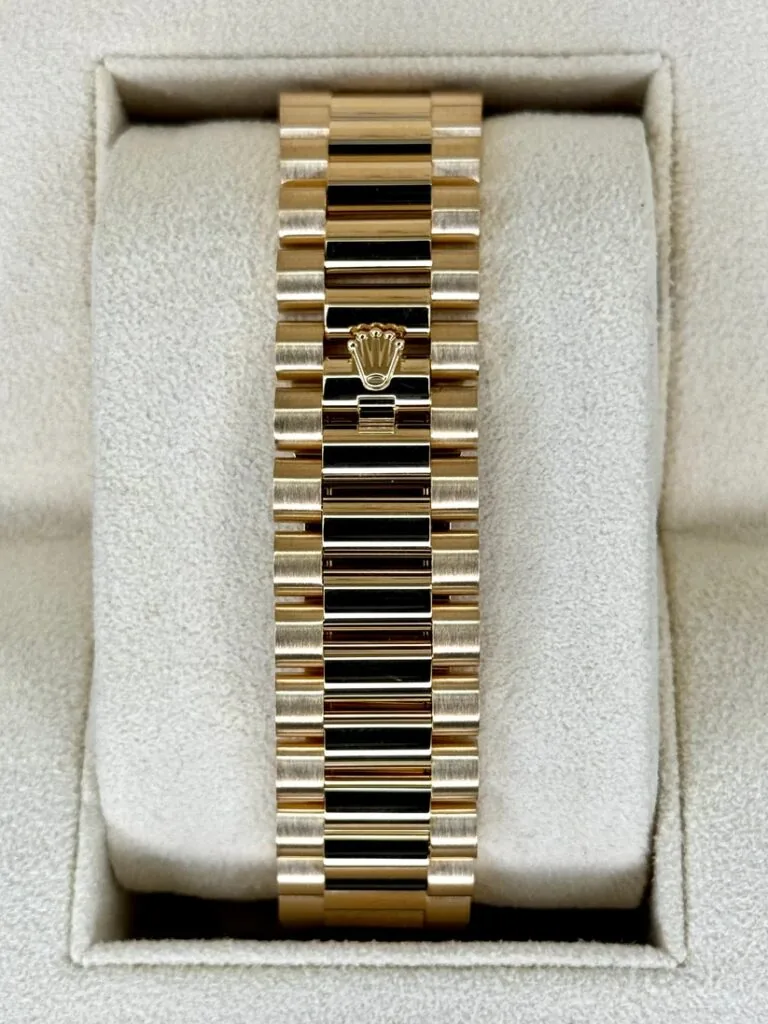 RLX Day-Date "President" 40mm Yellow Gold White Roman Dial - 228238