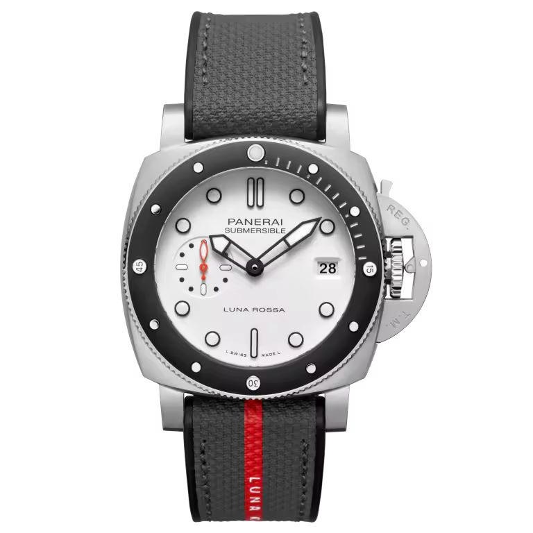 Panerai Submersible Luna Rossa 42mm PAM01579